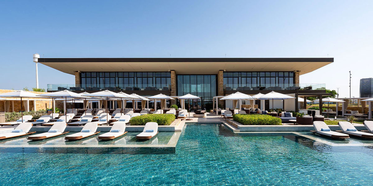 Surf Abu Dhabi Ilios